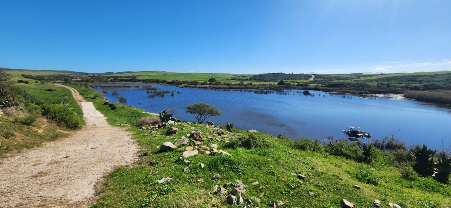 8 Bedroom Property for Sale in Mossel Bay Rural Western Cape